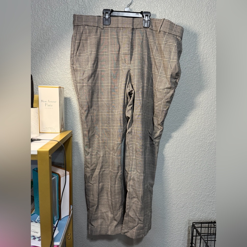 Gray Plaid Women's Pants